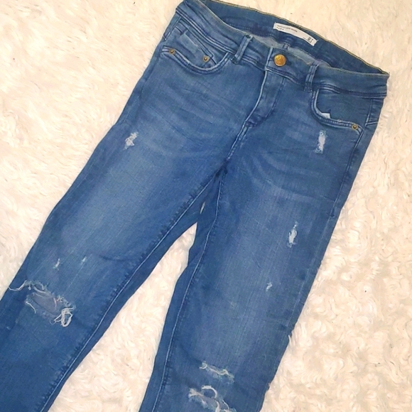 Jeans - Picture 2 of 3